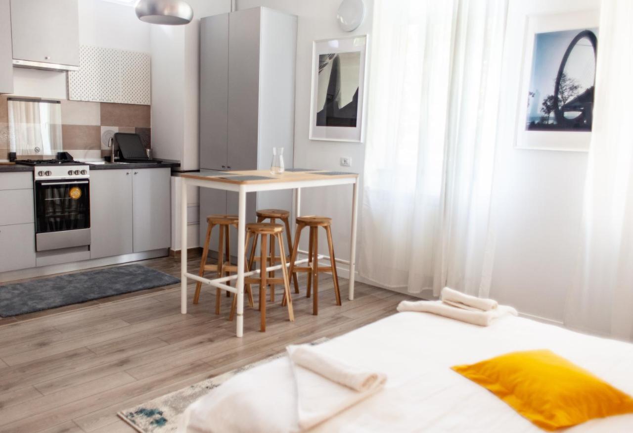 Modern Studio In The Heart Of Iasi Exterior foto