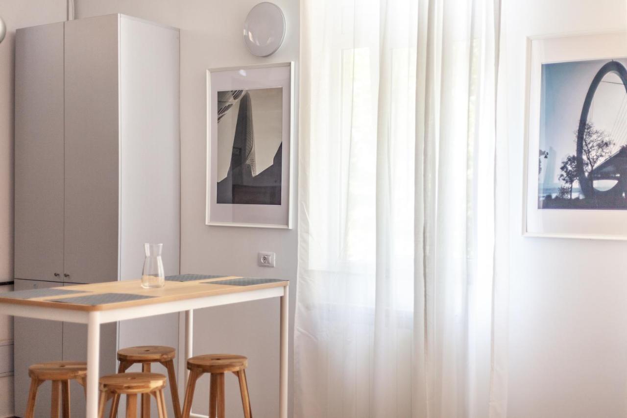 Modern Studio In The Heart Of Iasi Exterior foto